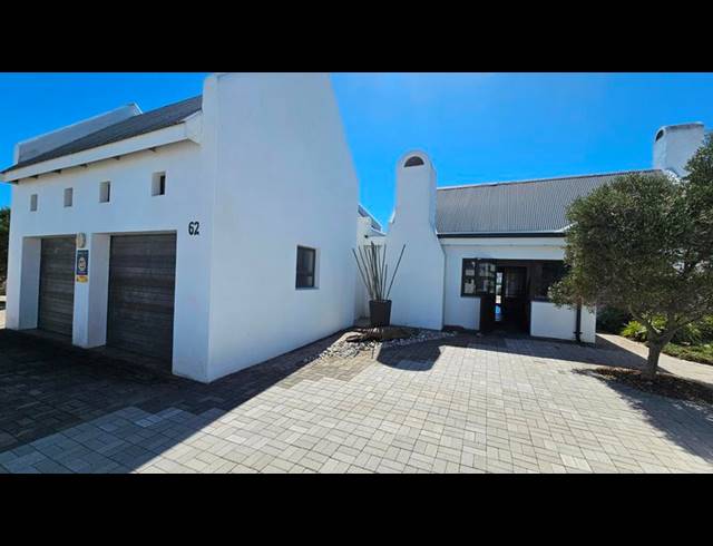 3 BEDROOM HOUSE FOR SALE IN DWARSKERSBOS